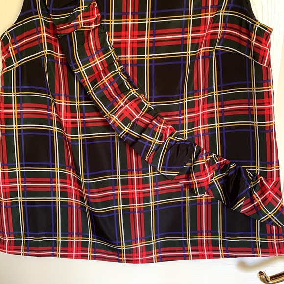 J. Crew Factory Plaid Ruffle Blouse Size P4 Red Green Black Holiday Colours - Picture 5 of 12